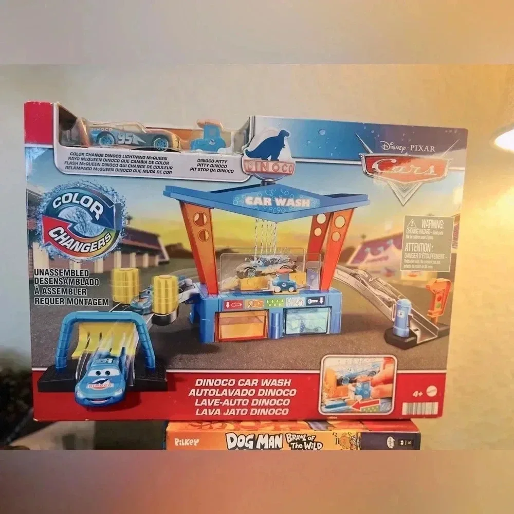 Disney Pixar Cars Color Changers  Dinoco Car Wash RARE with 2 vehicles